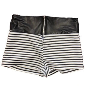 Valia Fashion  striped high waisted shorts Sz S